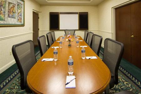 фото отеля Hilton Garden Inn Jacksonville Airport
