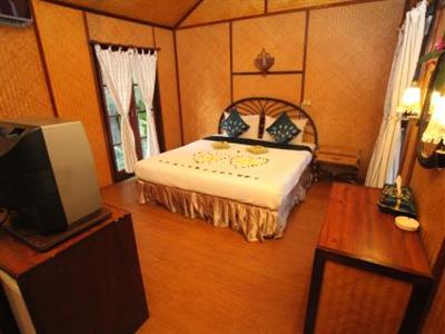 фото отеля Tropical Garden Lounge Hotel