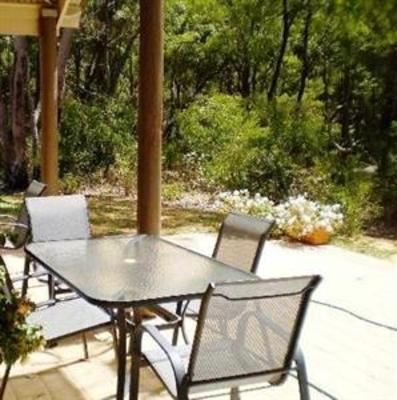фото отеля Loaring Place Bed & Breakfast