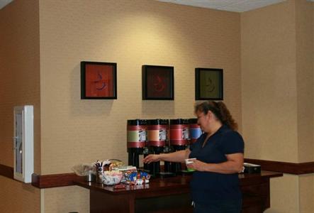 фото отеля Hampton Inn & Suites Enid
