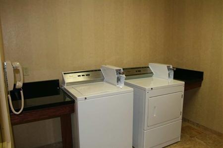 фото отеля Hampton Inn & Suites Enid