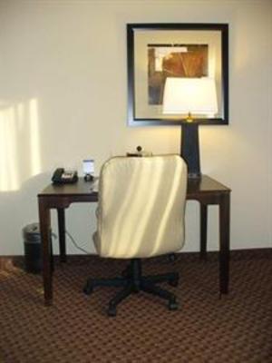 фото отеля Hampton Inn & Suites Enid