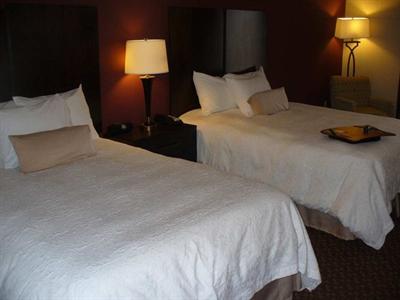 фото отеля Hampton Inn & Suites Enid