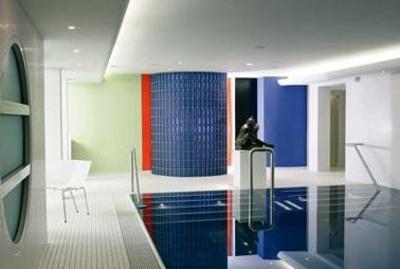 фото отеля Galerie Design Hotel Bonn