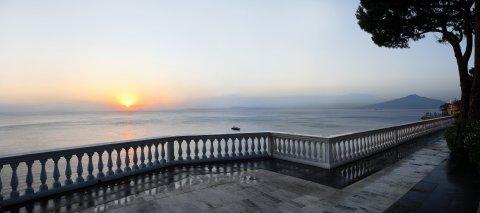 фото отеля Grand Hotel Cocumella