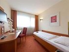 фото отеля Hotel Rieker Stuttgart