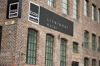 фото отеля base2stay Liverpool