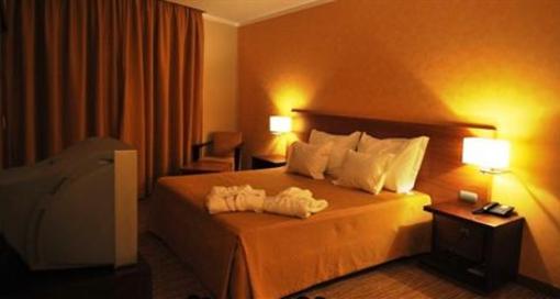 фото отеля Hotel Lusitania Parque