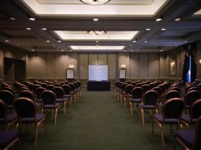 фото отеля Oulton Hall Hotel Leeds