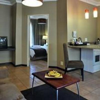 фото отеля Protea Hotel Hatfield Apartments