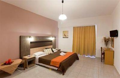 фото отеля Zoe's Hotel-Studios