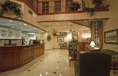 фото отеля Anaheim Camelot Inn & Suites