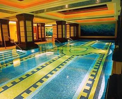 фото отеля Killarney Plaza Hotel and Spa
