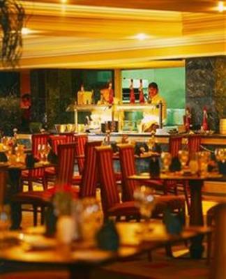 фото отеля Killarney Plaza Hotel and Spa