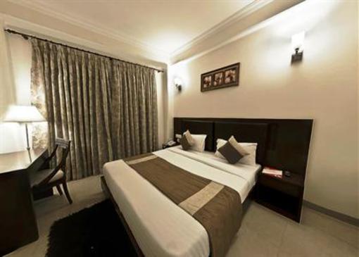 фото отеля Hotel Alpine Tree New Delhi