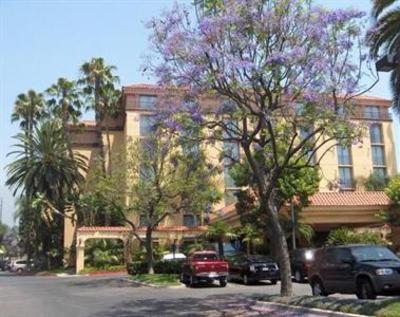фото отеля Embassy Suites Hotel Arcadia - Pasadena Area