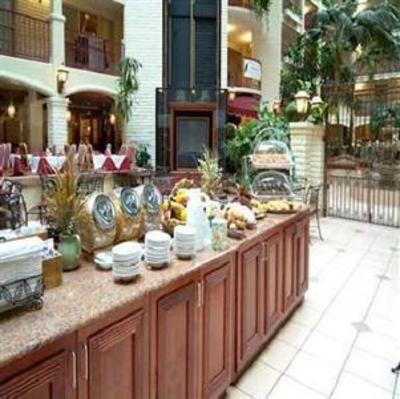 фото отеля Embassy Suites Hotel Arcadia - Pasadena Area
