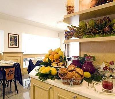 фото отеля Hotel Sole Mare Ventimiglia