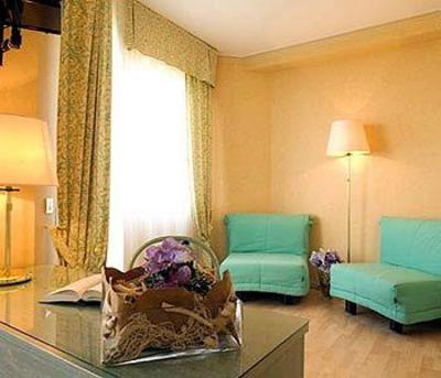 фото отеля Hotel Sole Mare Ventimiglia