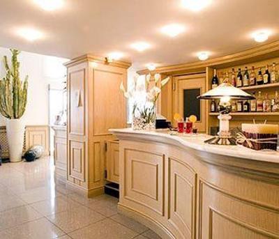 фото отеля Hotel Sole Mare Ventimiglia