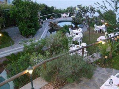 фото отеля Hotel Giardino delle Ninfe e La Fenice