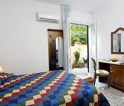фото отеля Hotel Giardino delle Ninfe e La Fenice