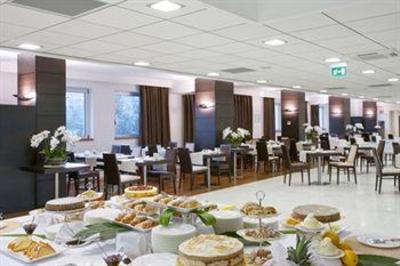 фото отеля Holiday Inn Salerno-Cava De' Tirreni