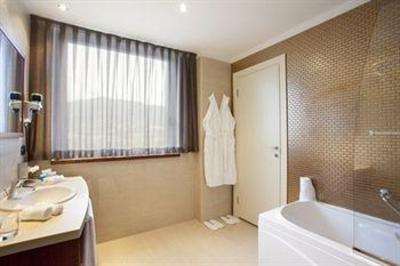 фото отеля Holiday Inn Salerno-Cava De' Tirreni