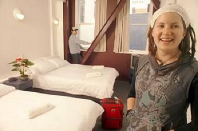фото отеля Nomads Capital Hostel Wellington
