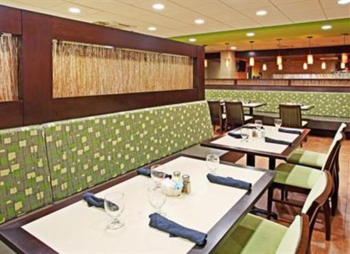 фото отеля Holiday Inn Nashville-Vanderbilt (Downtown)