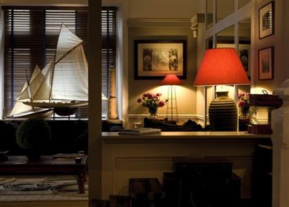 фото отеля Le Petit Hotel des Hortensias