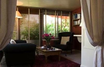фото отеля Le Petit Hotel des Hortensias