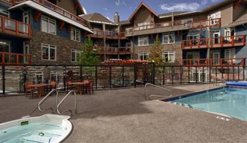фото отеля Blackstone Mountain Lodge