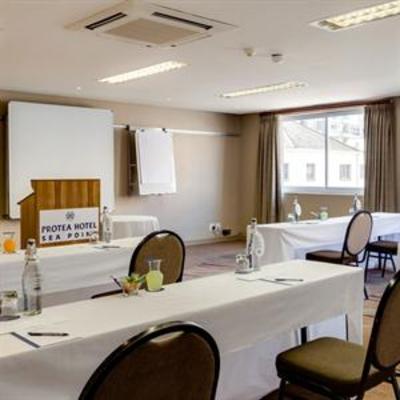 фото отеля Protea Hotel Sea Point