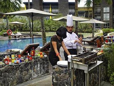фото отеля Novotel Palembang