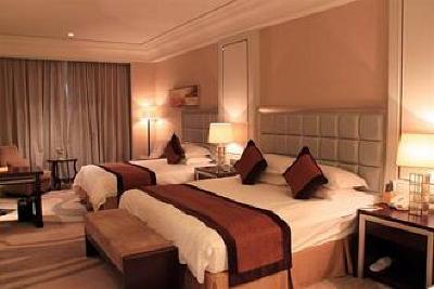 фото отеля Green Town Landison Hotel