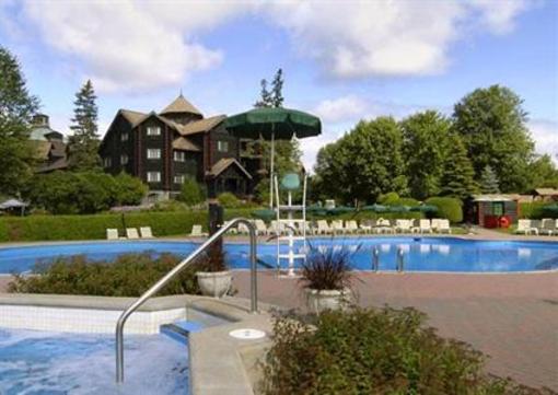 фото отеля Fairmont Le Chateau Montebello