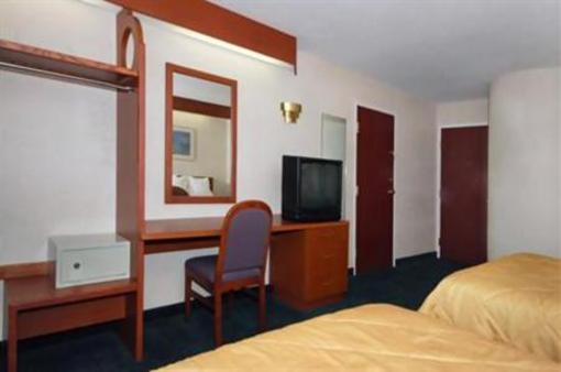 фото отеля Hyatt Place Denver Airport