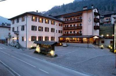 фото отеля Hotel Carlone Breguzzo
