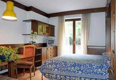 фото отеля Hotel Carlone Breguzzo