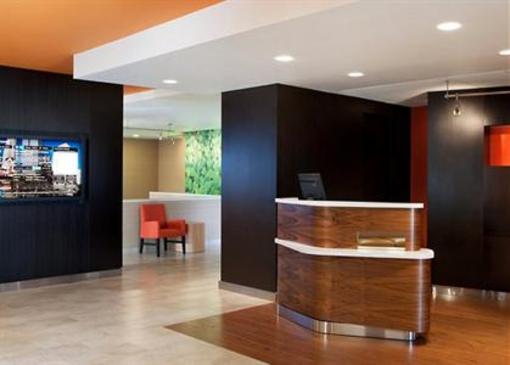 фото отеля Courtyard by Marriott Anaheim Buena Park