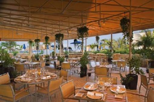 фото отеля Trump International Beach Resort