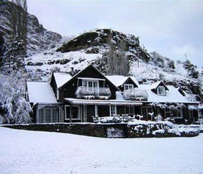 фото отеля Trelawn Place Hotel Queenstown