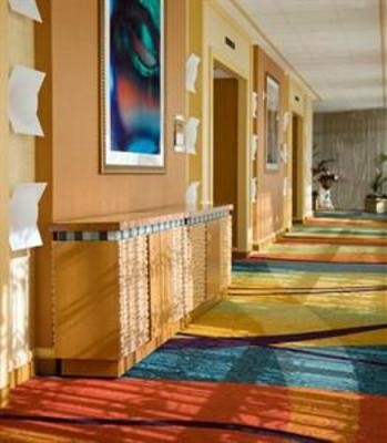 фото отеля Costa Mesa Marriott Suites