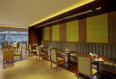 фото отеля Nova Park Hotel And Executive Serviced Apartments Pattaya