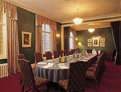 фото отеля Winchester Royal Hotel