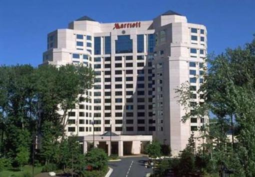 фото отеля Fairview Park Marriott