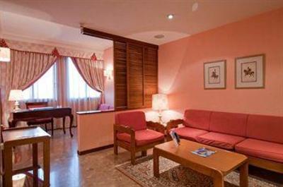фото отеля Suites Hotel - Foxa 25