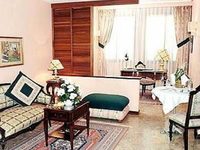 Suites Hotel - Foxa 25