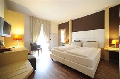 фото отеля Corona Dolomites Hotel